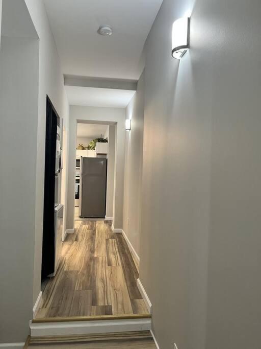Breeze On Monmouth Apartment Newport Exterior photo